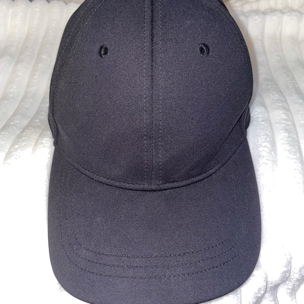 Lululemon cap 🖤